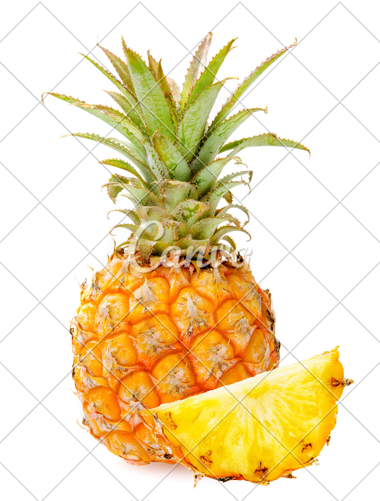 白色背景中带切片的菠萝 库存照片. 图片 包括有 颜色, 营养, 鲜美, 菠萝, 饮食, 热带, 特写镜头 - 206722884