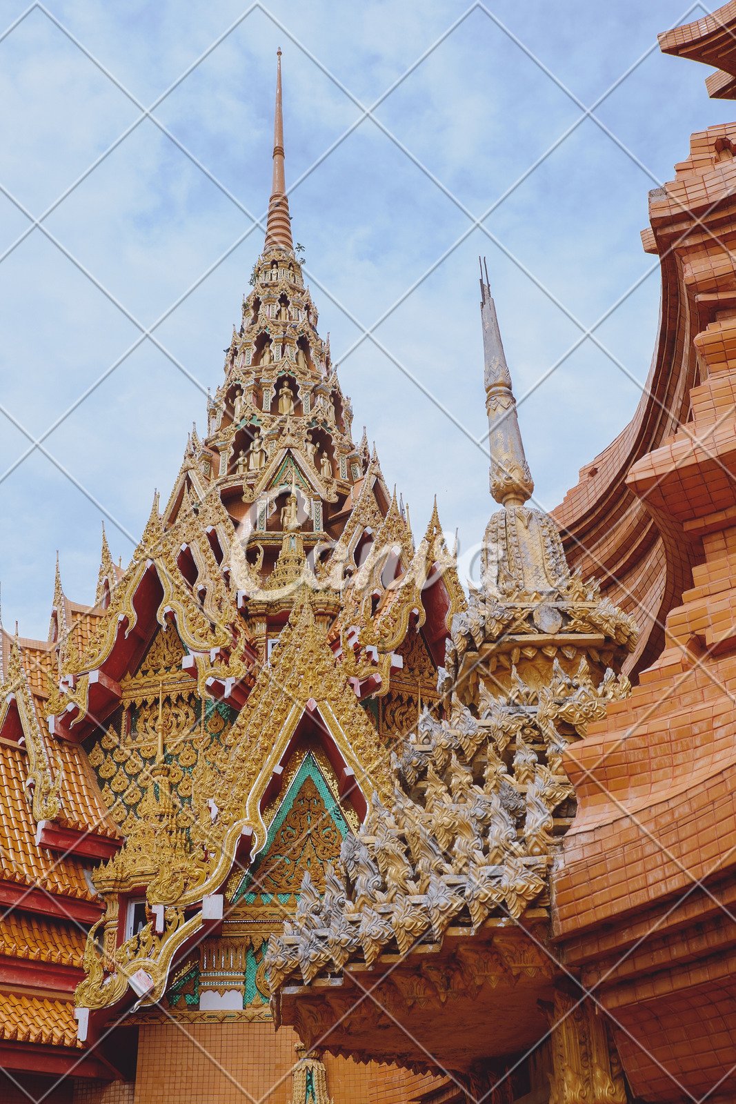 黄色户外叶子寺庙宫殿华贵东南亚曼谷泰国亚洲图片