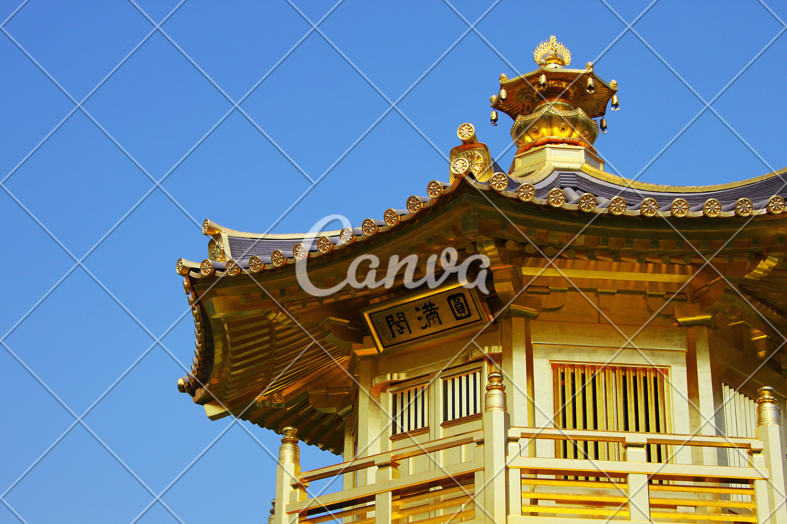 天空蓝色金色寺庙建筑结构亭台楼阁香港亚洲中国佛教图片